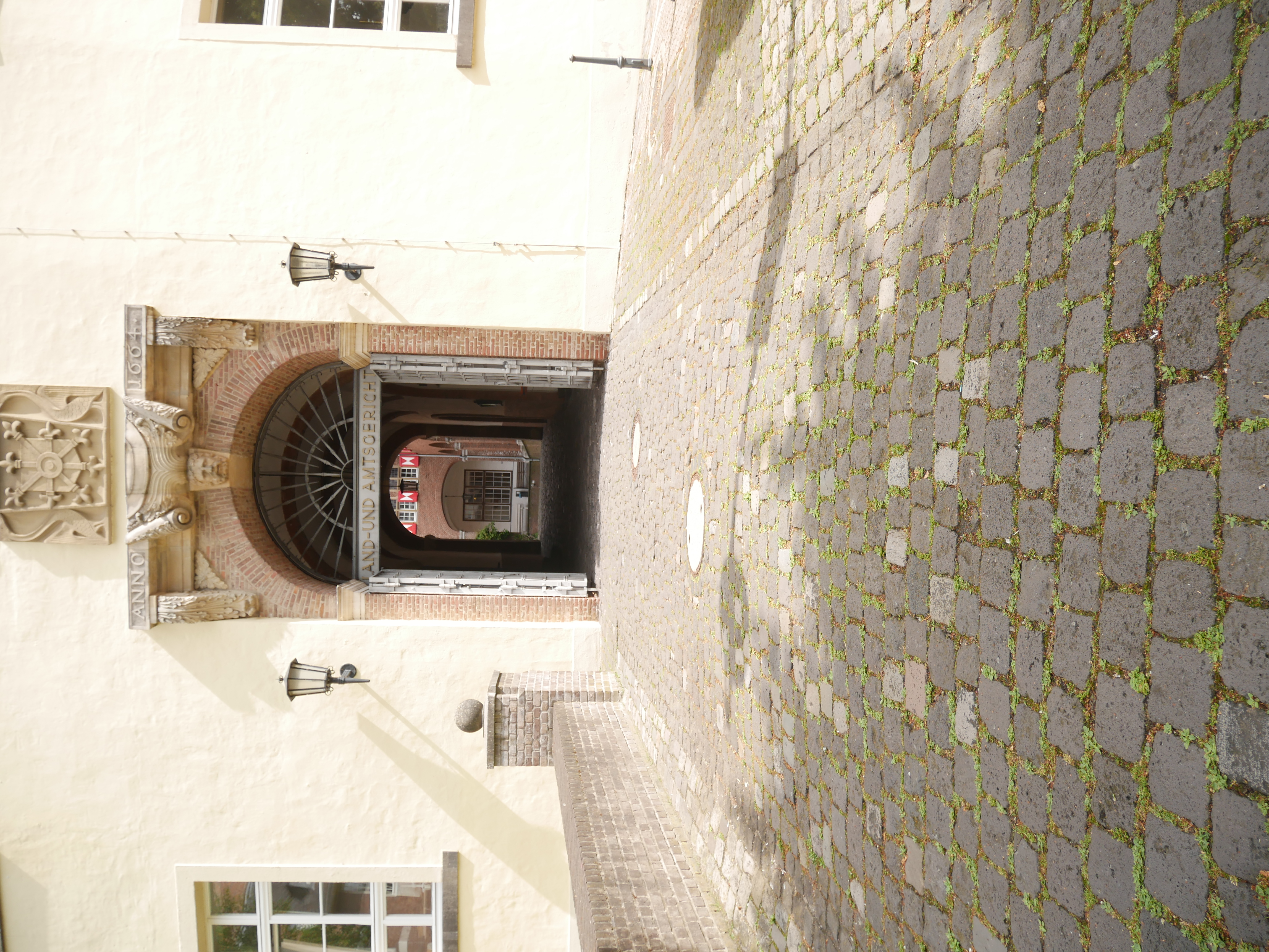 Eingang zum Innenhof Eingang zum Innenhof